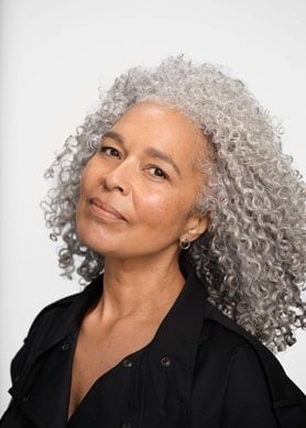 menopause-why-is-my-skin-so-sensitive-what-to-do-about-it